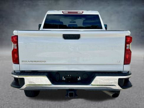Used 2025 Chevrolet Silverado 2500 LT w/ Convenience Package AWD/4WD image 6