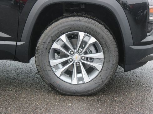 New 2026 Chevrolet Equinox LT FWD image 12