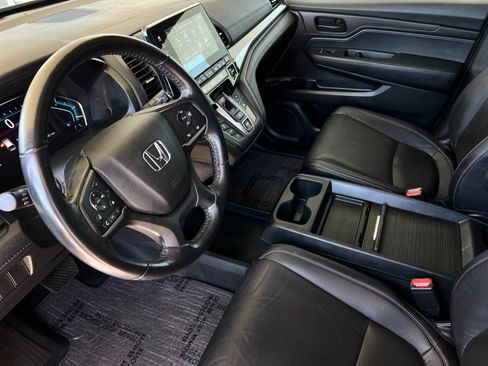 Used 2023 Honda Odyssey EX-L image 10