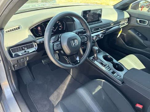 Used 2026 Honda Civic Sport image 2