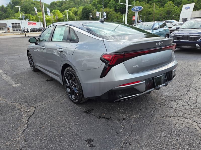 New 2026 Kia K5 GT-Line w/ GT-Line Premium Package FWD image 5