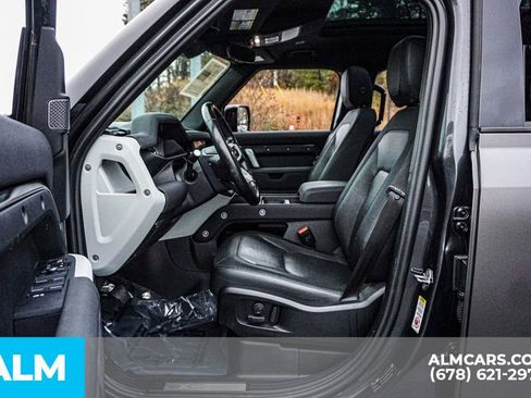 Used 2023 Land Rover Defender 110 X-Dynamic SE image 19