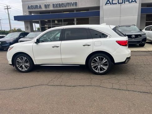 Used 2018 Acura MDX w/ Tech & Entertainment Pkg AWD/4WD image 5