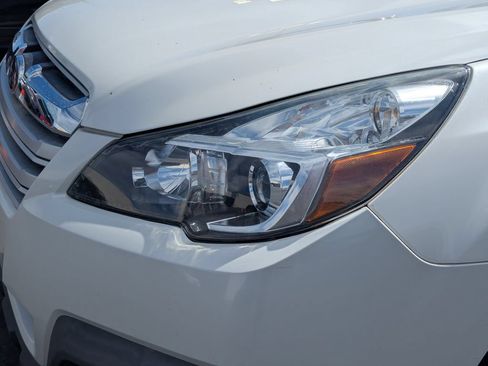Used 2014 Subaru Outback 2.5i Limited AWD/4WD image 12