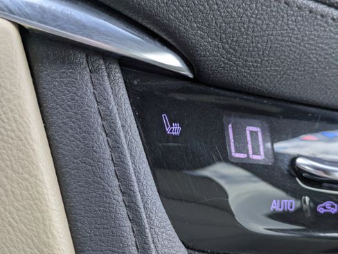 Used 2019 Cadillac XT5 Luxury FWD image 29