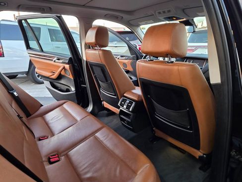 Used 2017 BMW X3 sDrive28i w/ Premium Package image 14