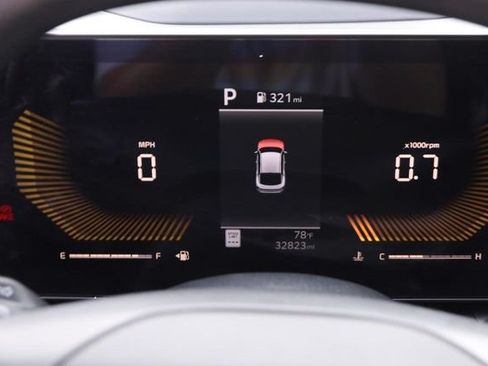 Used 2025 Kia K4 FWD image 13