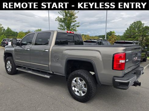 Used 2017 GMC Sierra 2500 SLT image 5