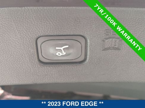 Certified 2023 Ford Edge Titanium image 14