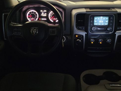Used 2016 RAM 1500 Classic SLT RWD image 22