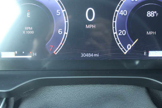 Used 2024 Jeep Grand Cherokee Laredo RWD image 27