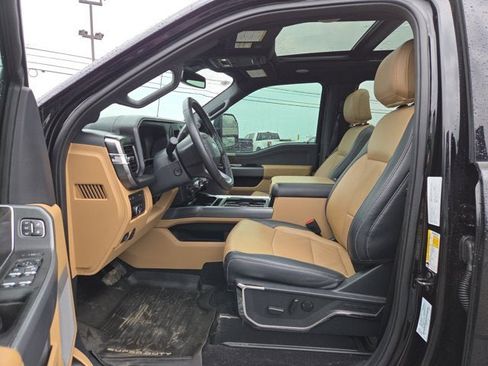 Used 2024 Ford F250 Lariat w/ Lariat Ultimate Package image 10