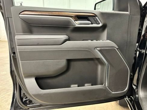 Used 2026 Chevrolet Silverado 1500 RST AWD/4WD image 17