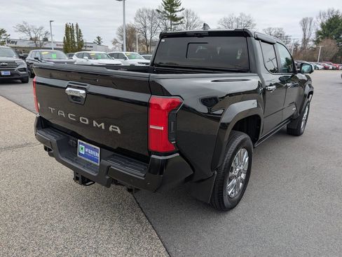 Used 2024 Toyota Tacoma Limited w/ Limited Package (LT) AWD/4WD image 6