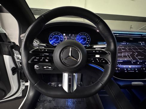 Certified 2023 Mercedes-Benz EQS 580 4MATIC Sedan image 27