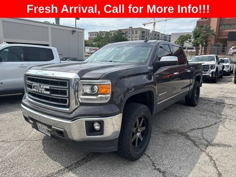 Used 2015 GMC Sierra 1500 SLT w/ SLT Crew Cab Value Package AWD/4WD image 3