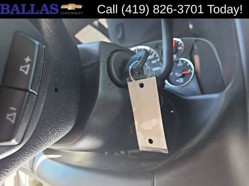 Certified 2018 Chevrolet Express 3500 LT w/ LT Preferred Equipment Group RWD image 17
