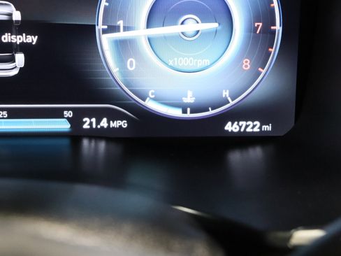 Used 2023 Hyundai Santa Fe Calligraphy image 46