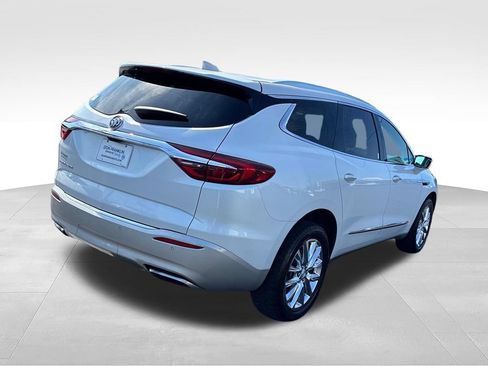 Used 2021 Buick Enclave Essence FWD image 5