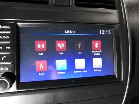 Used 2019 Nissan Versa SV FWD image 13