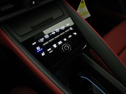 New 2026 Porsche Macan GTS Electric image 14