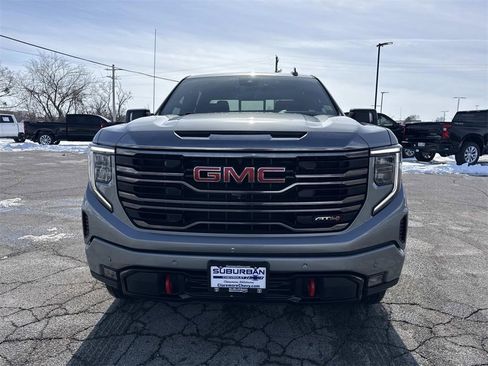 Used 2023 GMC Sierra 1500 AT4 w/ AT4 Premium Package image 8