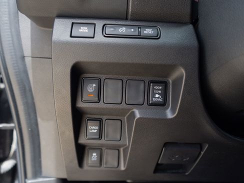 Used 2024 Nissan Frontier Pro-X w/ Pro Convenience Package image 19