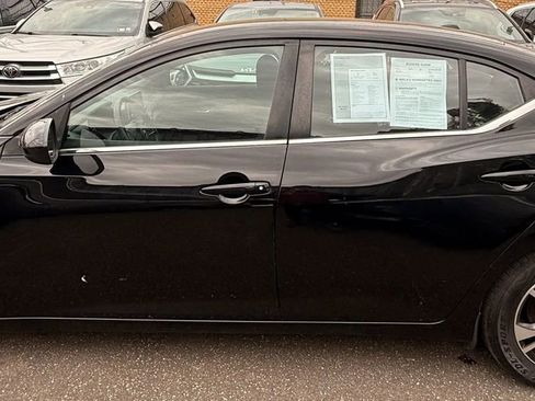Used 2021 Nissan Sentra SV FWD image 8