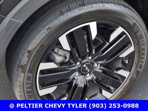 Used 2023 Kia Telluride SX Prestige AWD/4WD image 7