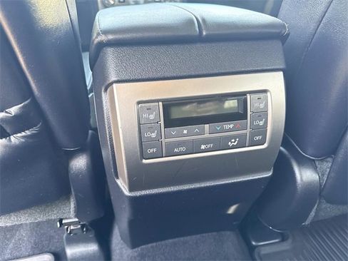 Used 2016 Lexus GX 460 Luxury image 16