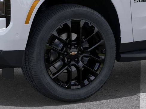 New 2026 Chevrolet Suburban RST AWD/4WD image 9