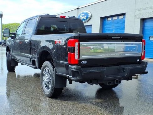 Used 2024 Ford F350 Platinum w/ FX4 Off-Road Package AWD/4WD image 3