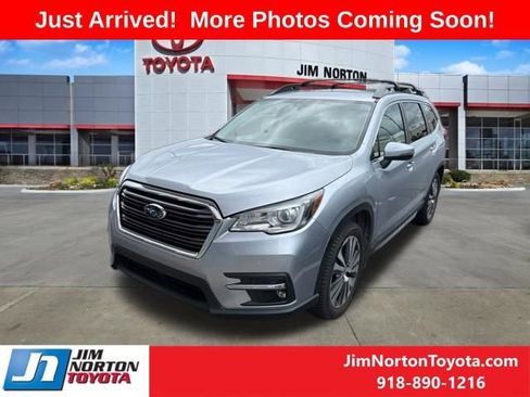 Used 2022 Subaru Ascent Limited w/ Popular Package #2A AWD/4WD image 2
