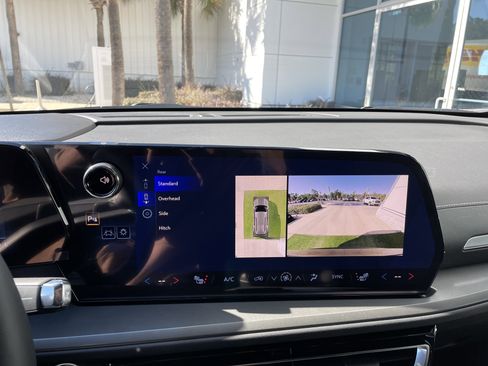 New 2026 Chevrolet Traverse LT w/ Midnight/Sport Edition image 45