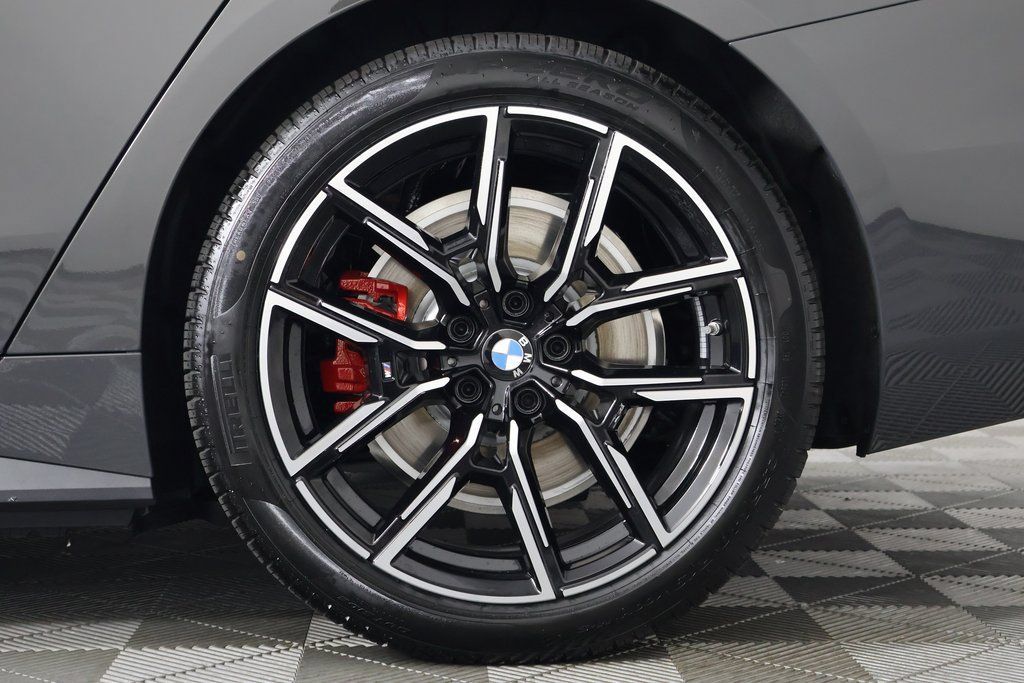 New 2026 BMW i4 xDrive40i w/ M Sport Package AWD/4WD image 10