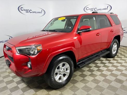 Used 2019 Toyota 4Runner SR5 Premium AWD/4WD image 3