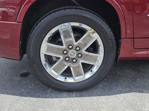 Used 2011 GMC Acadia Denali AWD/4WD image 7