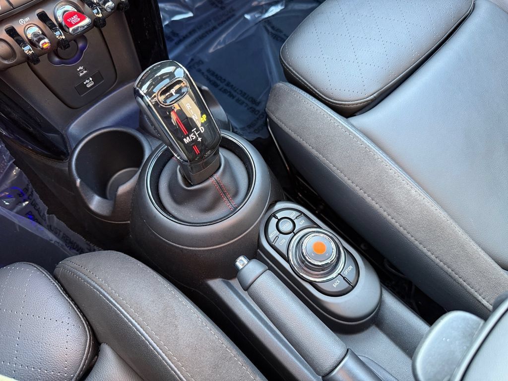 Used 2021 MINI Cooper S FWD image 25