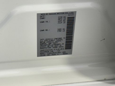 Used 2024 Nissan Leaf SV Plus image 39