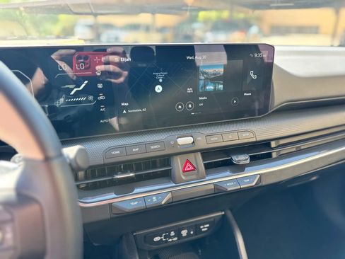 Used 2025 Kia K4 GT-Line w/ GT-Line Sunroof Package image 24