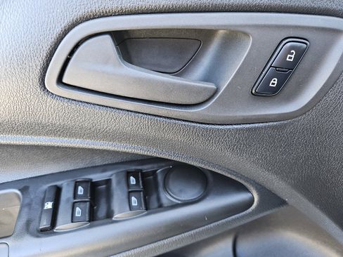 Used 2018 Ford Transit Connect XL image 13