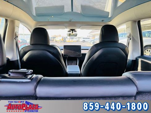 Used 2021 Tesla Model Y Long Range image 37