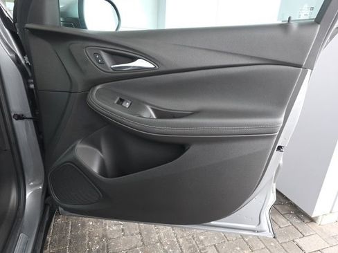 Used 2023 Buick Encore GX Preferred w/ Cold Weather Comfort Package image 8