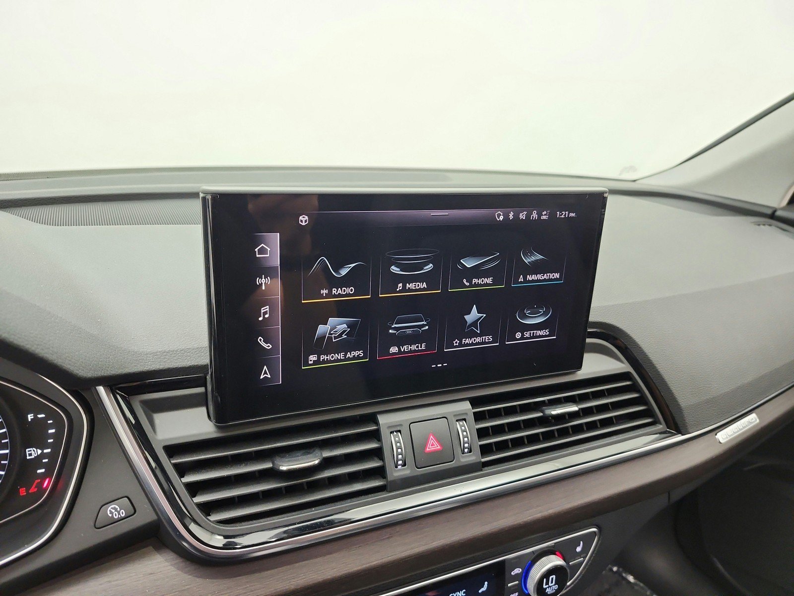 Used 2023 Audi Q5 2.0T Premium AWD/4WD image 14