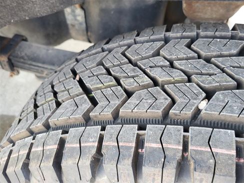 Used 2020 Chevrolet Silverado 2500 LTZ w/ LTZ Convenience Package image 31