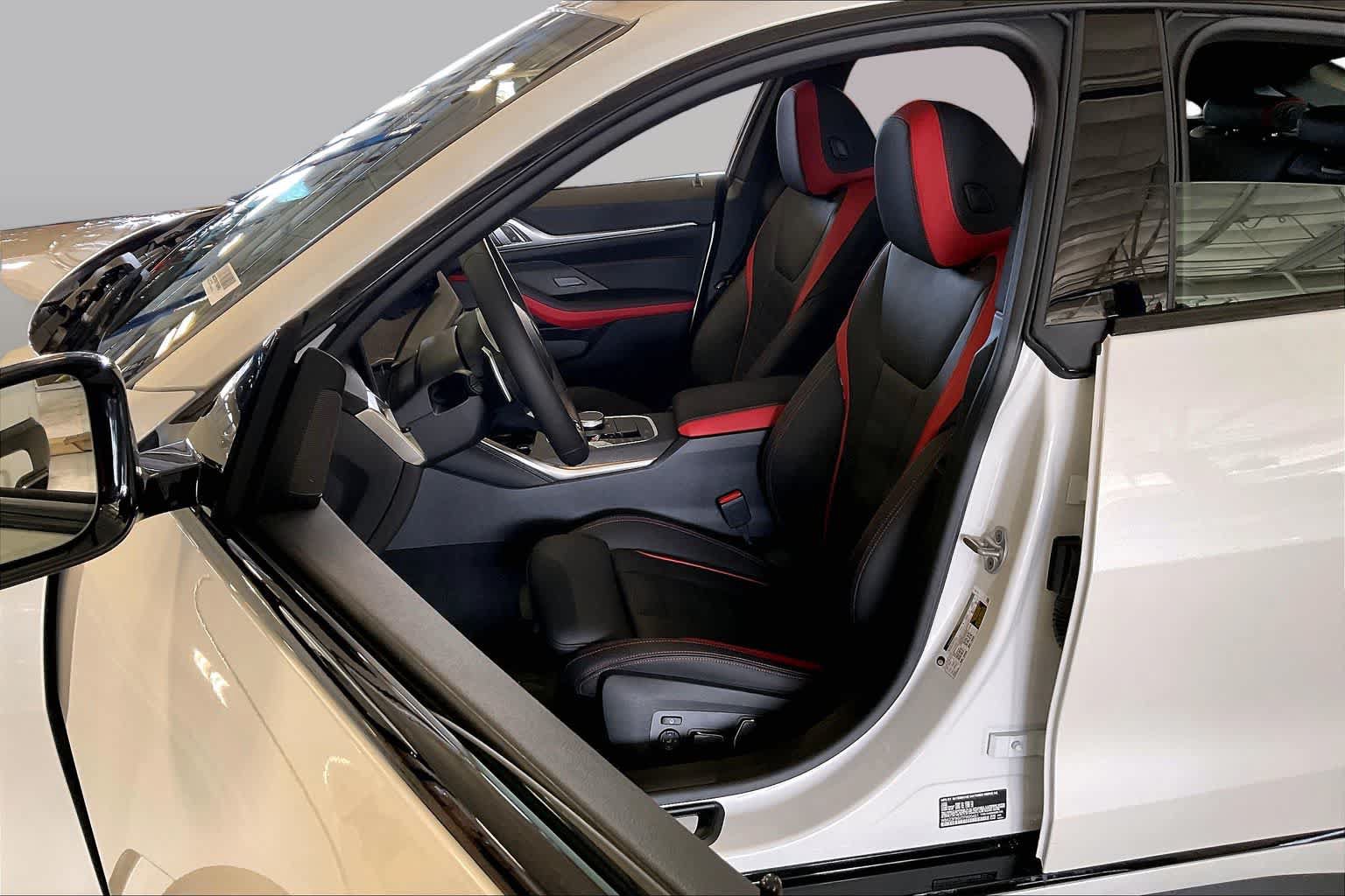 New 2026 BMW 430i w/ M Sport Package RWD image 9