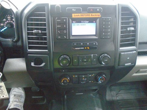Used 2018 Ford F150 XL w/ Equipment Group 101A Mid RWD image 14