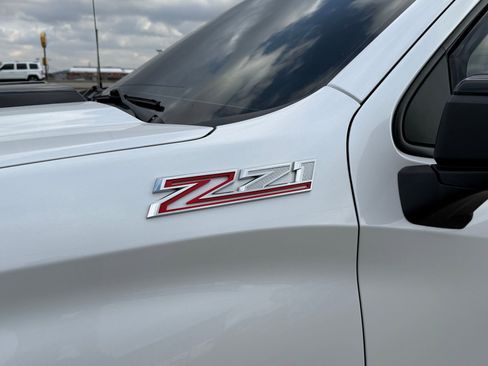 Used 2024 Chevrolet Silverado 1500 LT Trail Boss w/ Protection Package image 13