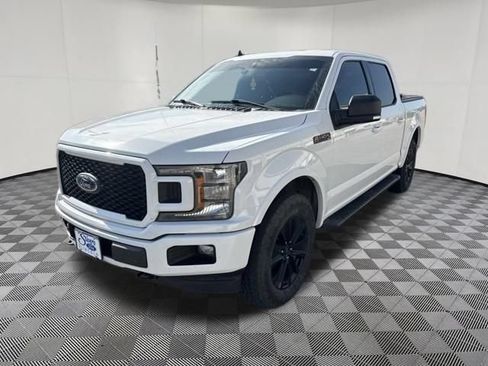 Used 2020 Ford F150 XLT w/ Equipment Group 302A Luxury AWD/4WD image 12