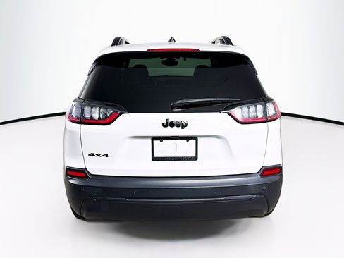 Used 2023 Jeep Cherokee Altitude Lux image 31